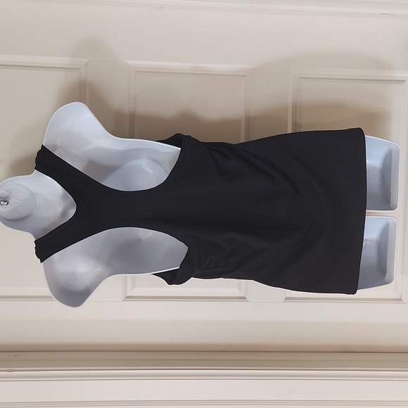 Amazon Essentials Tech Stretch Racerback Tanks (2) - Picture 6 of 9